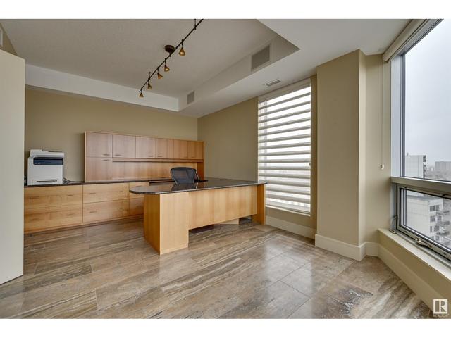 1900 - 10035 Saskatchewan Dr Nw, Condo with 3 bedrooms, 4 bathrooms and 5 parking in Edmonton AB | Image 14
