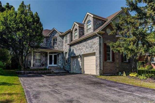 104 Mcquay Blvd, House detached with 4 bedrooms, 4 bathrooms and 6 parking in Whitby ON | Image 1