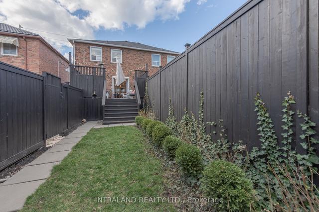 237 Sammon Ave, House semidetached with 3 bedrooms, 2 bathrooms and 1 parking in Toronto ON | Image 17