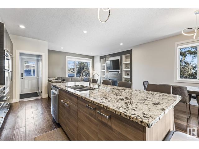 9834 162 St Nw Nw, House semidetached with 3 bedrooms, 2 bathrooms and null parking in Edmonton AB | Image 19