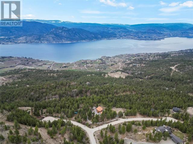 102 Vista Place, House detached with 3 bedrooms, 2 bathrooms and 8 parking in Okanagan Similkameen E BC | Image 8