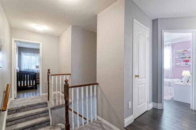 85 Viceroy Cres, House attached with 4 bedrooms, 4 bathrooms and 3 parking in Brampton ON | Image 15