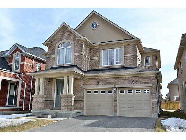 79 Sutherland Cres, House detached with 4 bedrooms, 3 bathrooms and 4 parking in Hamilton ON | Image 1