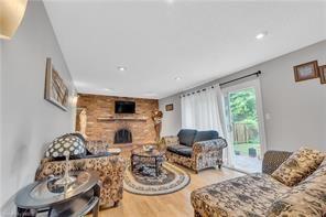 12 Hope Cres, House detached with 4 bedrooms, 3 bathrooms and 8 parking in Belleville ON | Image 8