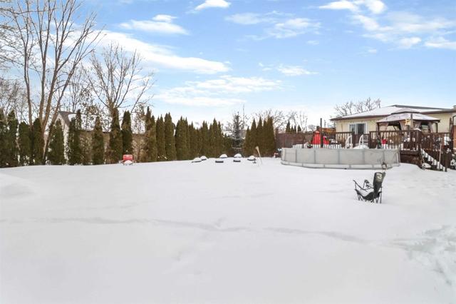 355 Irene Dr, House detached with 3 bedrooms, 2 bathrooms and 8 parking in Georgina ON | Image 19