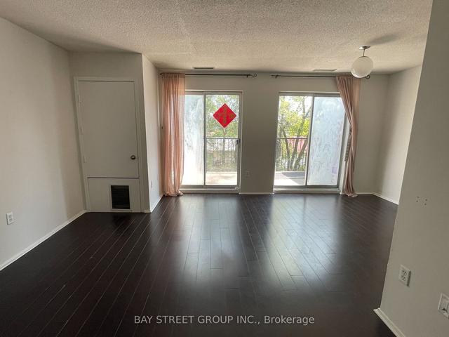 288 - 165 Cherokee Blvd, Townhouse with 3 bedrooms, 2 bathrooms and 1 parking in Toronto ON | Image 22