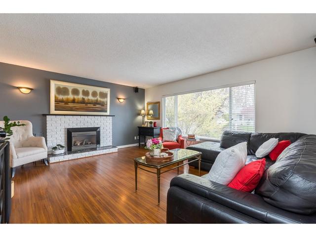 34616 Acorn Avenue, House detached with 4 bedrooms, 3 bathrooms and 8 parking in Abbotsford BC | Image 13