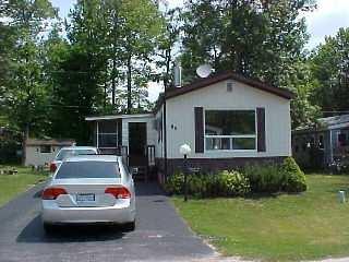 80 Georgian Glen Dr, Home with 2 bedrooms, 1 bathrooms and 1 parking in Wasaga Beach ON | Image 1