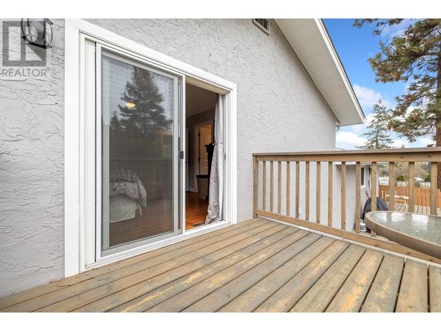 3312 Mcmahon Road, House detached with 4 bedrooms, 3 bathrooms and 4 parking in West Kelowna BC | Image 21