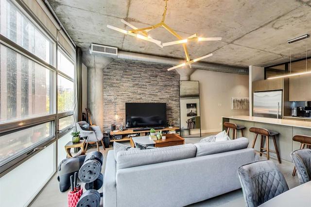 404 - 42 Camden St, Condo with 1 bedrooms, 1 bathrooms and 1 parking in Toronto ON | Image 16