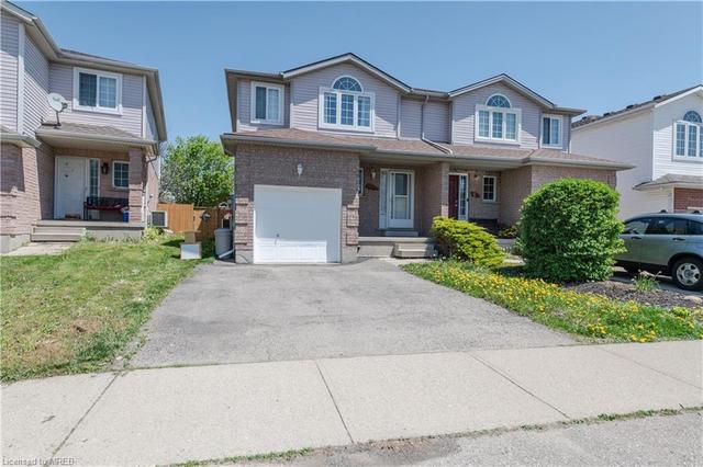 468- a Harbour View Crescent, House semidetached with 3 bedrooms, 2 bathrooms and 3 parking in Waterloo ON | Image 1