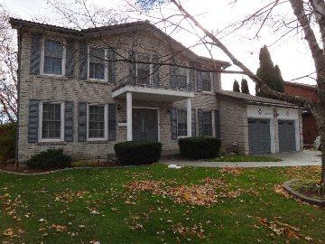 1956 Shannon Dr, House detached with 4 bedrooms, 4 bathrooms and 6 parking in Mississauga ON | Image 1