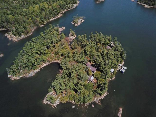 1 A438 Island, House detached with 4 bedrooms, 2 bathrooms and 0 parking in The Archipelago ON | Image 1