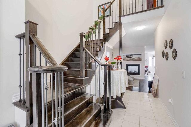 142 Newhouse Blvd, House detached with 4 bedrooms, 3 bathrooms and 6 parking in Caledon ON | Image 9