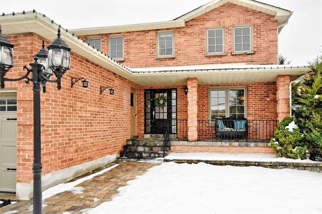 828 Leslie Valley Dr, House detached with 3 bedrooms, 3 bathrooms and 4 parking in Newmarket ON | Image 12