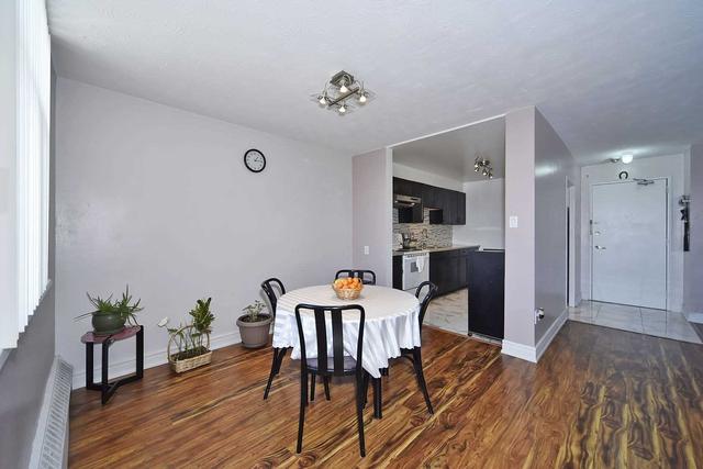 409 - 2245 Eglinton Ave E, Condo with 2 bedrooms, 1 bathrooms and 1 parking in Toronto ON | Image 10