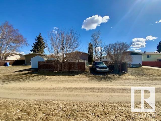 124 Cameron Cr, House detached with 3 bedrooms, 2 bathrooms and null parking in Wetaskiwin AB | Image 28