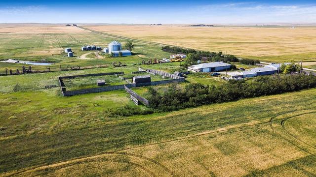 200083 Range Road 211, House detached with 4 bedrooms, 1 bathrooms and 4 parking in Vulcan County AB | Image 49