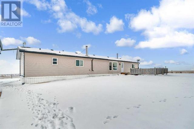 204076 Range Road 253, House other with 3 bedrooms, 2 bathrooms and null parking in Vulcan County AB | Image 23