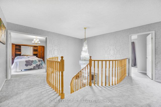 22 Ridelle Crt, House detached with 5 bedrooms, 5 bathrooms and 5 parking in Brampton ON | Image 8
