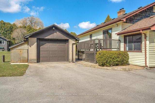 4110 Guelph Line, House detached with 2 bedrooms, 1 bathrooms and 15 parking in Burlington ON | Image 33