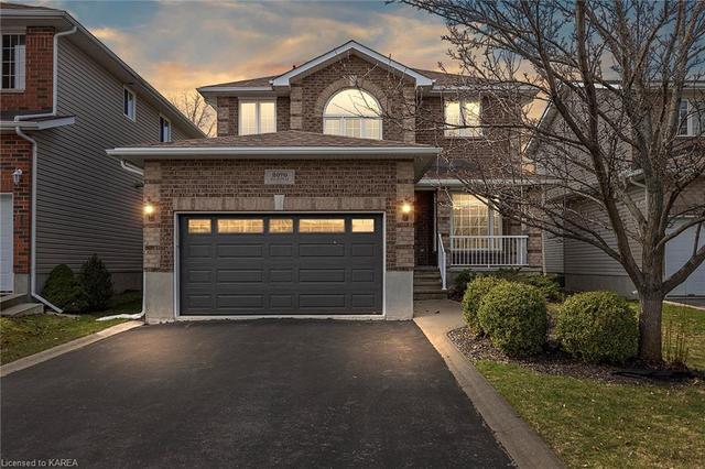 2070 Balantrae Circle, House detached with 4 bedrooms, 3 bathrooms and 3 parking in Kingston ON | Image 1