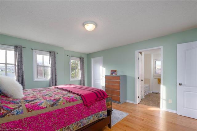 348 Grandtrunk Avenue E, House detached with 3 bedrooms, 3 bathrooms and 6 parking in Kingston ON | Image 22