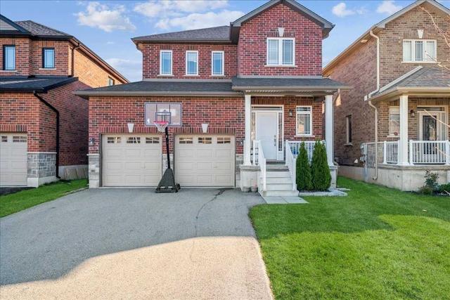21 Lowry Crt, House detached with 3 bedrooms, 3 bathrooms and 6 parking in Barrie ON | Card Image