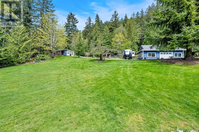 7970 Richards Trail, House detached with 4 bedrooms, 3 bathrooms and 6 parking in North Cowichan BC | Image 37