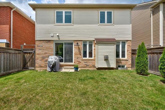 404 Dymott Ave, House detached with 3 bedrooms, 3 bathrooms and 1 parking in Milton ON | Image 18