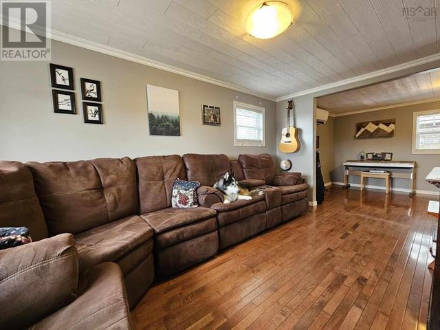 1091 Hunter Road, House detached with 2 bedrooms, 1 bathrooms and null parking in Cumberland, Subd. D NS | Image 38