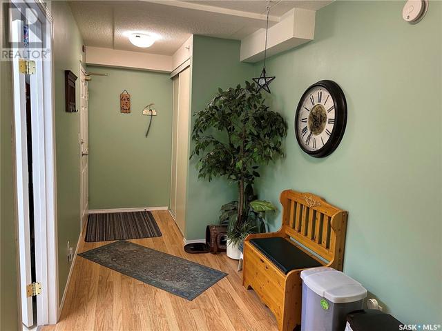 203 - 1 26th Street E, Condo with 2 bedrooms, 2 bathrooms and null parking in Prince Albert SK | Image 3