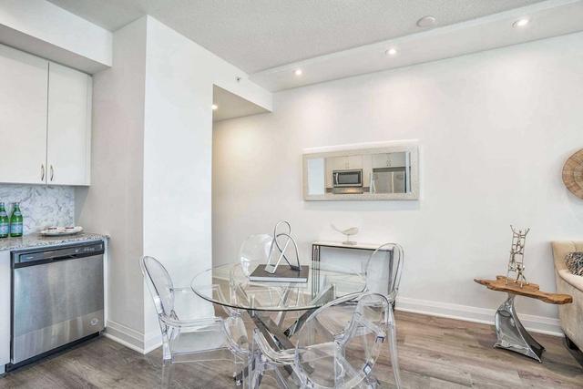 308 - 3220 Sheppard Ave E, Condo with 2 bedrooms, 2 bathrooms and 1 parking in Toronto ON | Image 7