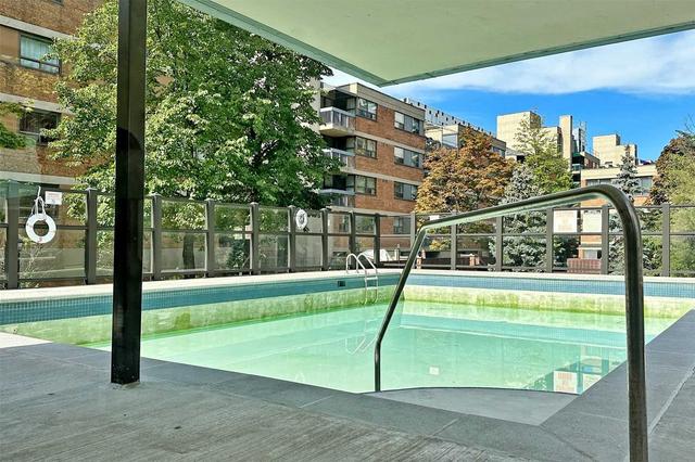 608 - 105 Mccaul St, Condo with 1 bedrooms, 1 bathrooms and 0 parking in Toronto ON | Image 29