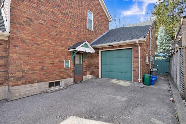 182 Union Blvd, House detached with 4 bedrooms, 3 bathrooms and 4 parking in Kitchener ON | Image 27