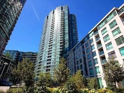 1804 - 215 Fort York Blvd, Condo with 2 bedrooms, 2 bathrooms and 1 parking in Toronto ON | Image 1
