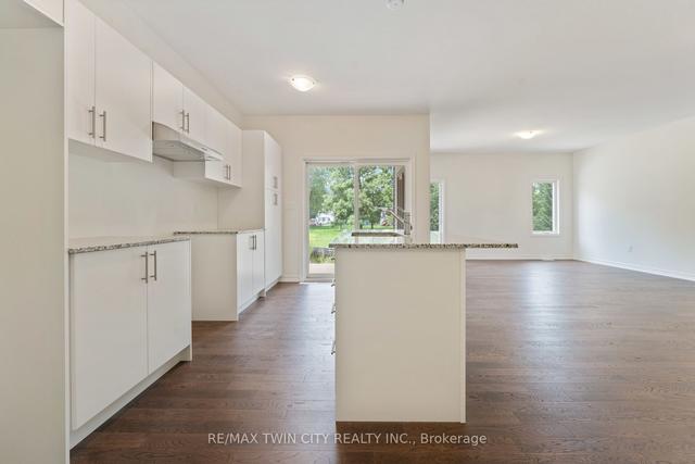 144 Ellen St, House detached with 3 bedrooms, 2 bathrooms and 4 parking in North Perth ON | Image 9