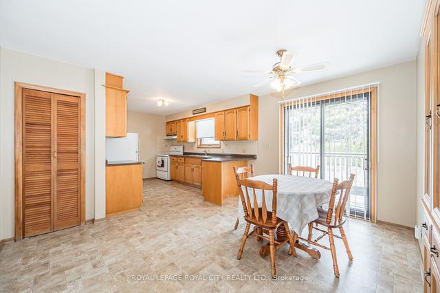 23 Marlborough Rd, House detached with 2 bedrooms, 2 bathrooms and 3 parking in Guelph ON | Image 3