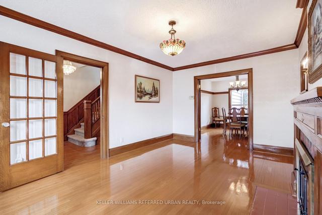 23 Laws St, House detached with 4 bedrooms, 2 bathrooms and 4 parking in Toronto ON | Image 3