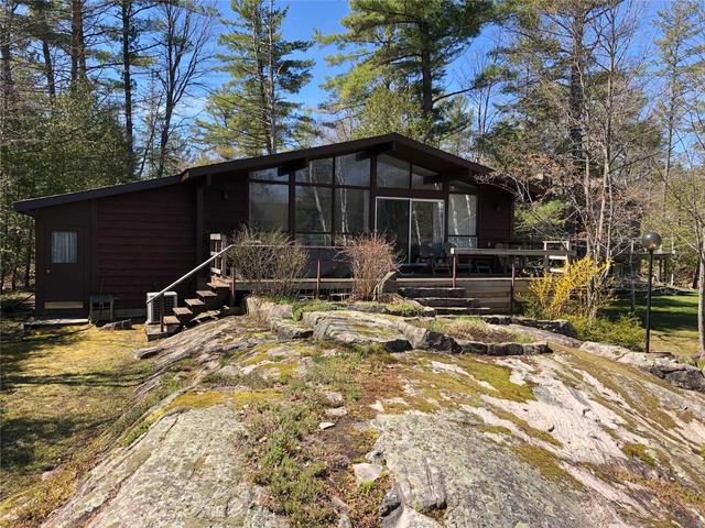99 Island Dr, House detached with 3 bedrooms, 1 bathrooms and 4 parking in Trent Lakes ON | Image 12