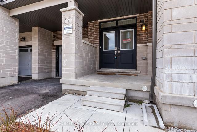 7 Holyrood Cres, House attached with 4 bedrooms, 4 bathrooms and 2 parking in Vaughan ON | Image 23