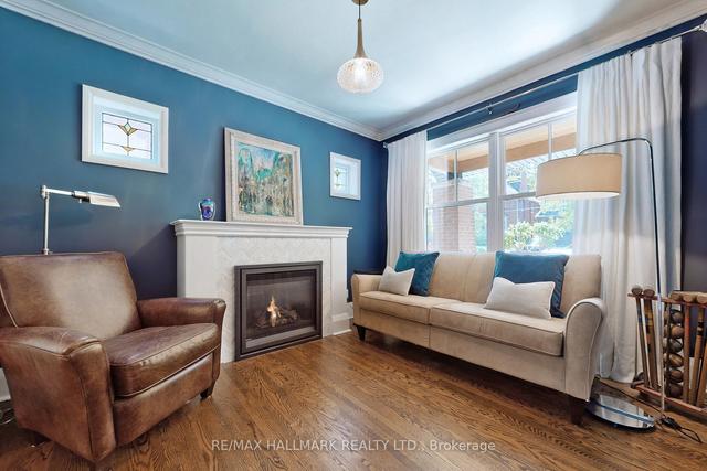 103 Blantyre Ave, House detached with 3 bedrooms, 2 bathrooms and 2 parking in Toronto ON | Image 3
