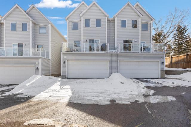 18 Stradwick Rise Sw, Home with 4 bedrooms, 2 bathrooms and 4 parking in Calgary AB | Image 39