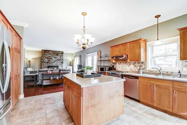 1205 Martin's Blvd, House detached with 4 bedrooms, 3 bathrooms and 8 parking in Brampton ON | Image 8