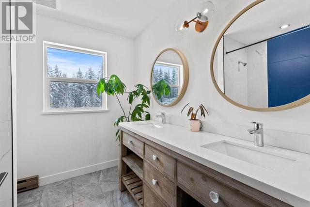 5048 Heffley Louis Cr Rd, House detached with 3 bedrooms, 3 bathrooms and null parking in Thompson Nicola P (Rivers and the Peaks) BC | Image 16