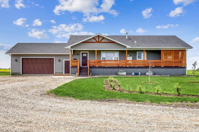 263021 Township Road 240, House detached with 3 bedrooms, 2 bathrooms and null parking in Calgary AB | Image 15