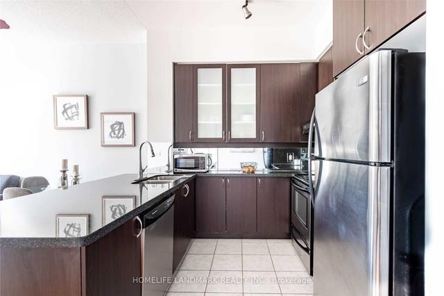 110 - 39 Upper Duke Cres, Condo with 1 bedrooms, 2 bathrooms and 1 parking in Markham ON | Image 4