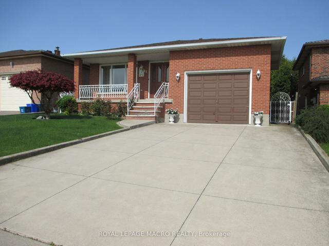 81 Glenayr St, House detached with 3 bedrooms, 2 bathrooms and 5 parking in Hamilton ON | Image 12
