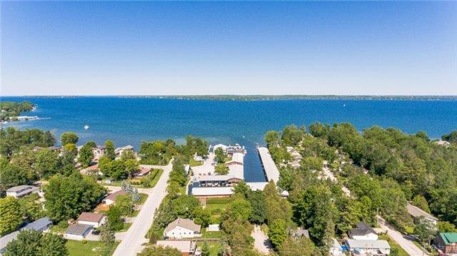 1181 Killarney Beach Rd, House detached with 3 bedrooms, 1 bathrooms and 10 parking in Innisfil ON | Image 5