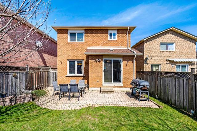 18 Cortez Crt, House detached with 3 bedrooms, 4 bathrooms and 5 parking in Brampton ON | Image 31